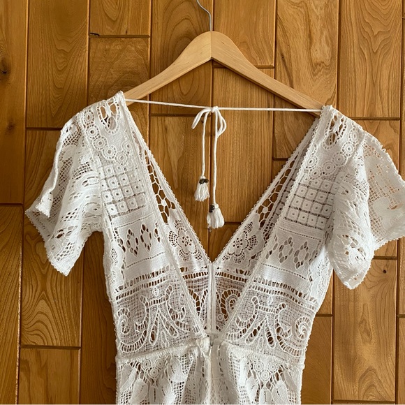 BNWT Spell Woodstock Lace Jumpsuit - Picture 9 of 16